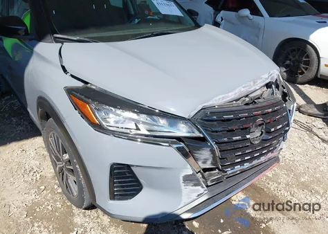 2023 Nissan Kicks Sv Xtronic Cvt from USA, damaged, VIN 3N1CP5CVXPL496180